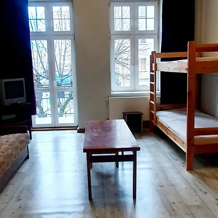 Kwatera Slowackiego - Tanie Spanie Centrum Bezplatny Parking Apartment *
