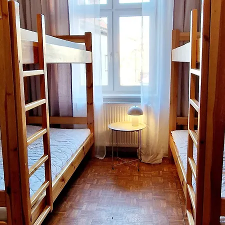 Kwatera Slowackiego - Tanie Spanie Centrum Bezplatny Parking Apartment